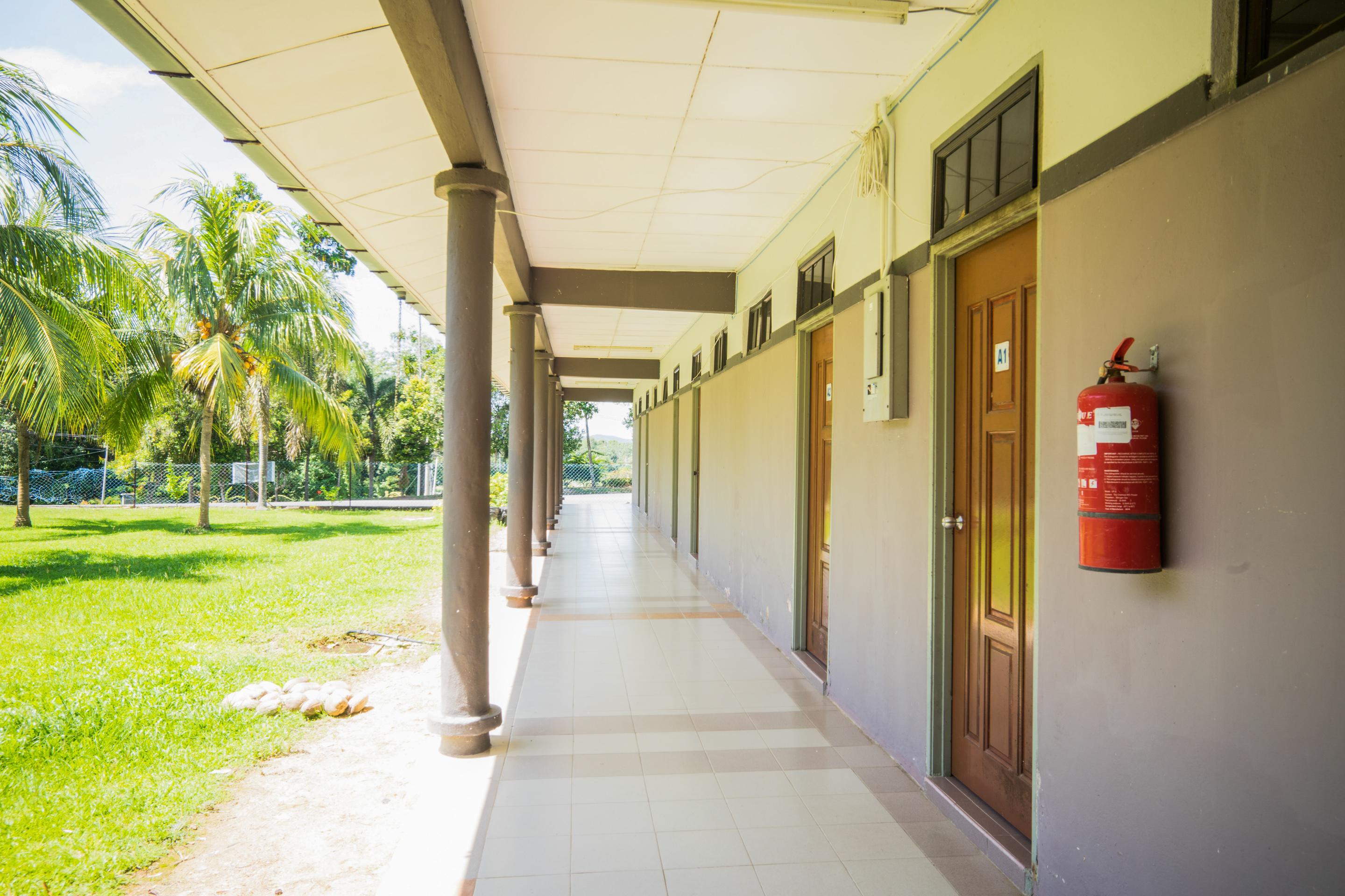 Terap Inn Kampong Raja Εξωτερικό φωτογραφία