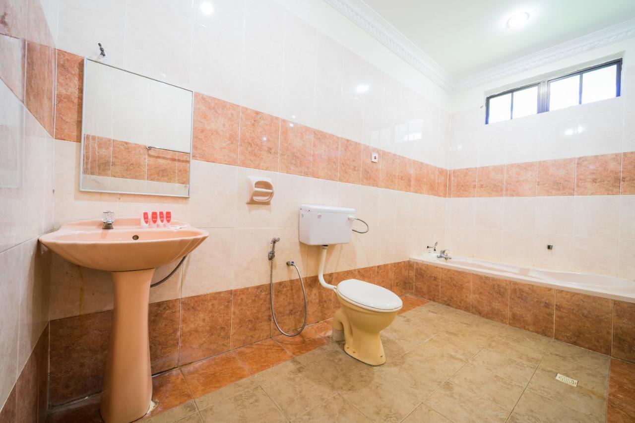 Terap Inn Kampong Raja Εξωτερικό φωτογραφία