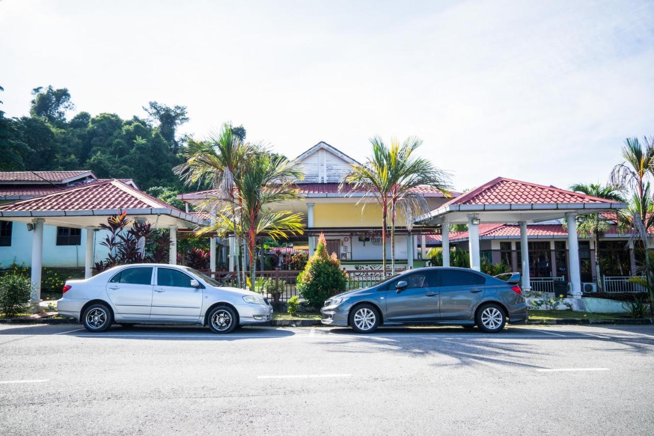 Terap Inn Kampong Raja Εξωτερικό φωτογραφία